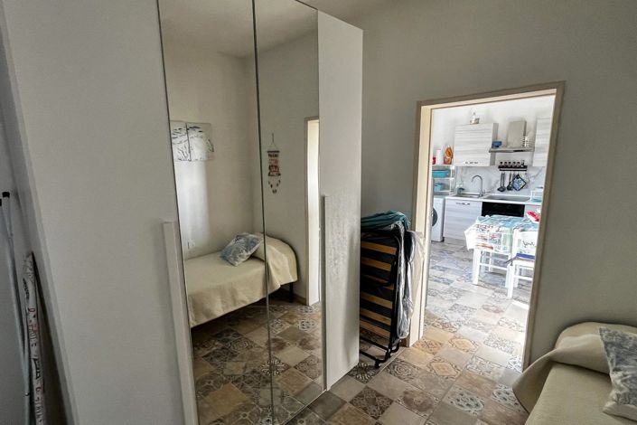 Image No.10-4 Bed House for sale