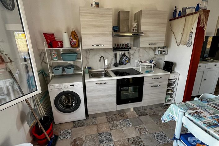 Image No.14-4 Bed House for sale