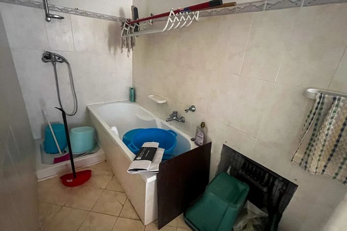 Image No.10-2 Bed Apartment for sale