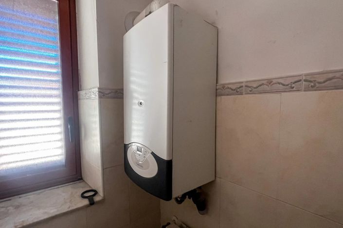 Image No.14-2 Bed Apartment for sale