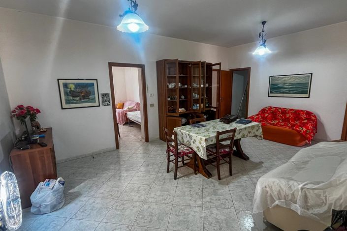 Image No.15-2 Bed Apartment for sale