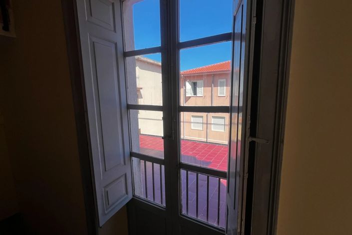 Image No.19-2 Bed Apartment for sale