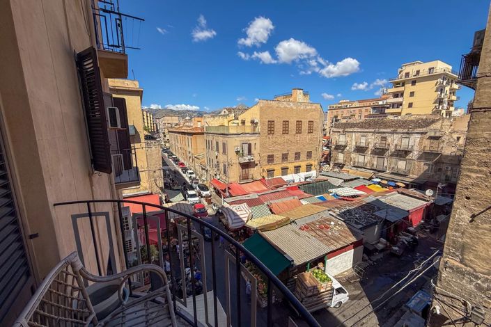 Image No.1-3 Bed Apartment for sale