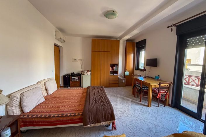 Image No.3-Apartment for sale