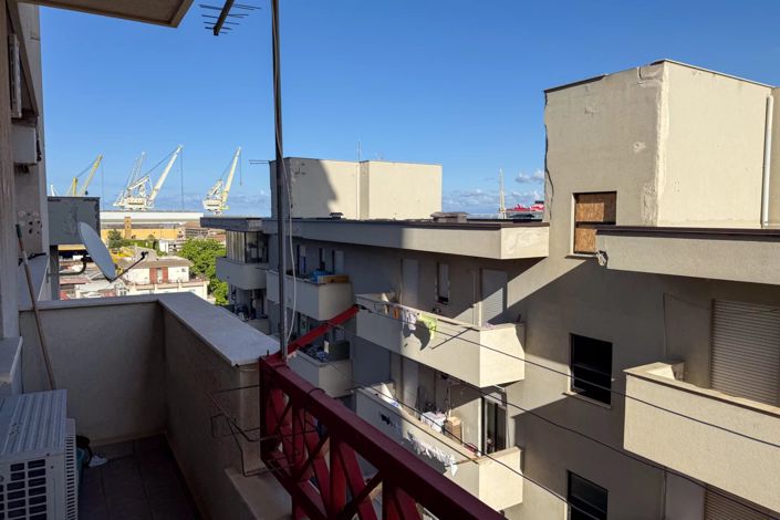 Image No.8-Apartment for sale