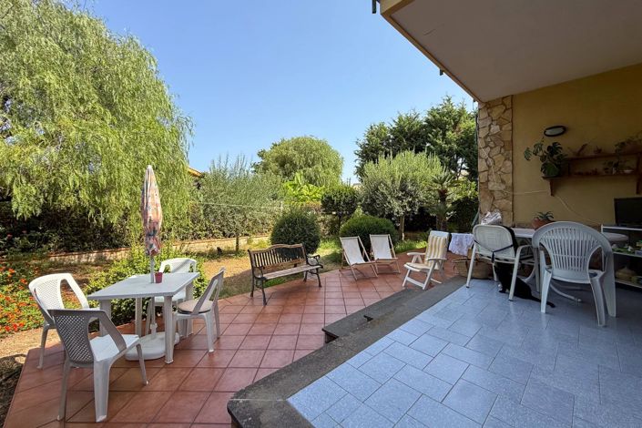 Image No.5-4 Bed House for sale