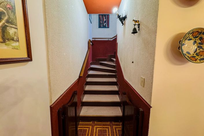 Image No.21-6 Bed Villa for sale