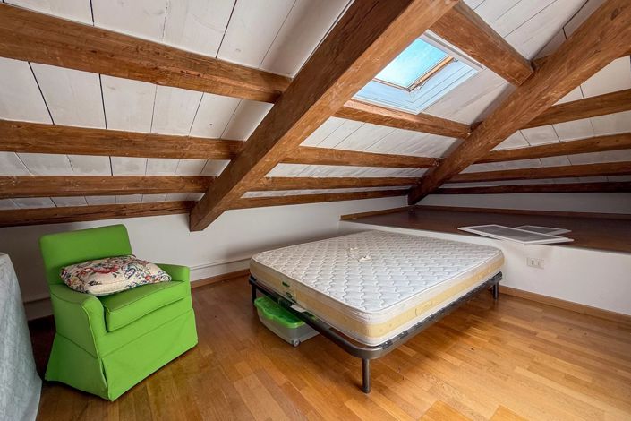 Image No.22-2 Bed House for sale