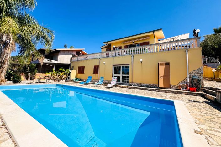 Image No.15-3 Bed Villa for sale