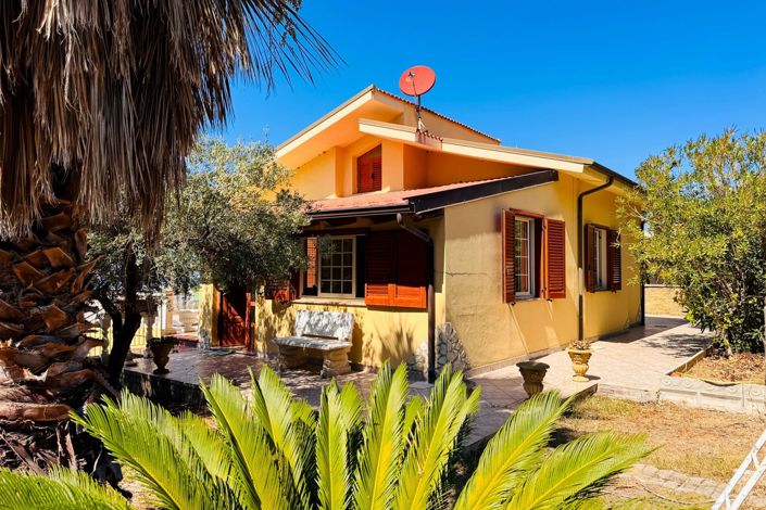 Image No.20-3 Bed Villa for sale