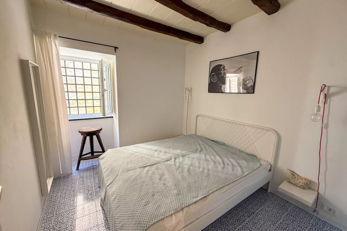 Image No.17-2 Bed House for sale