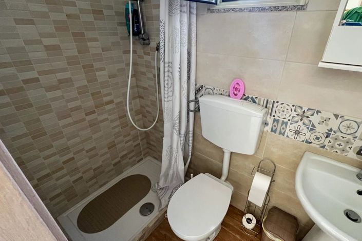 Image No.11-3 Bed Apartment for sale