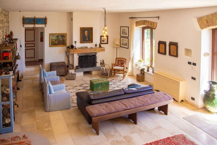 Image No.12-7 Bed Villa for sale