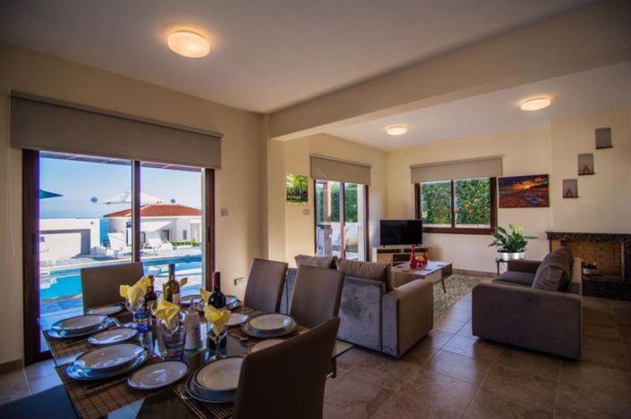 Image No.5-5 Bed Villa for sale