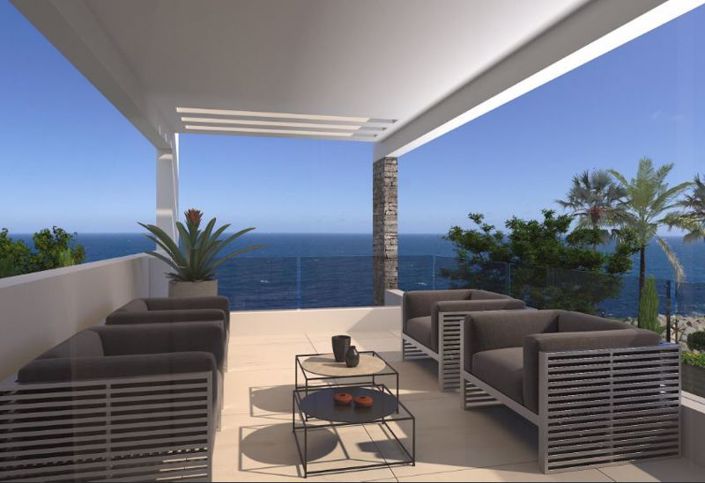 Image No.2-5 Bed Villa for sale