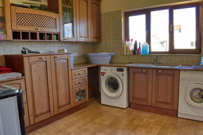 Image No.20-5 Bed Villa for sale