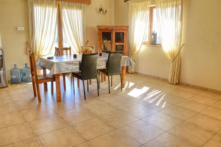 Image No.9-5 Bed Villa for sale