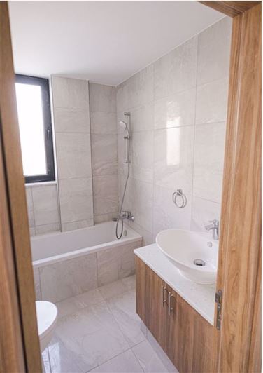 Image No.15-3 Bed Apartment for sale