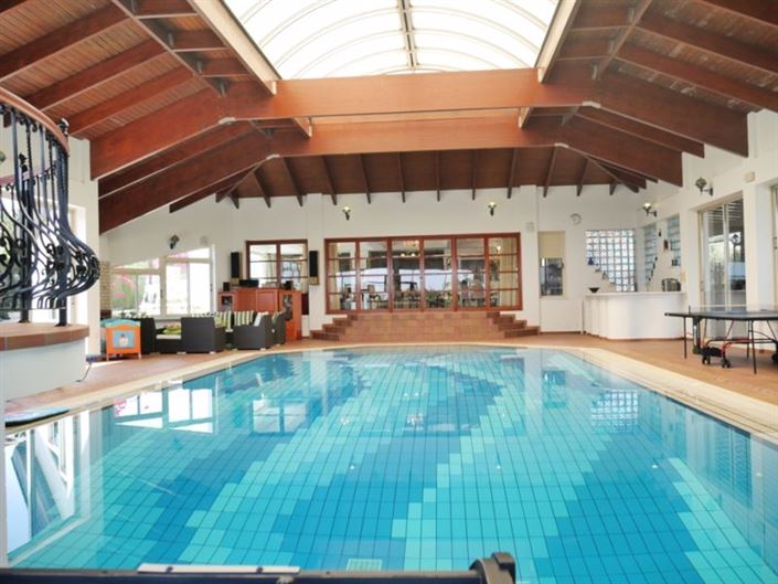 Image No.2-4 Bed Villa for sale