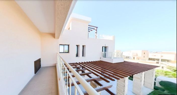 Image No.15-4 Bed Villa for sale