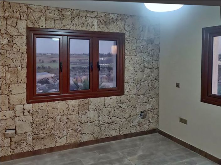 Image No.12-7 Bed Villa for sale