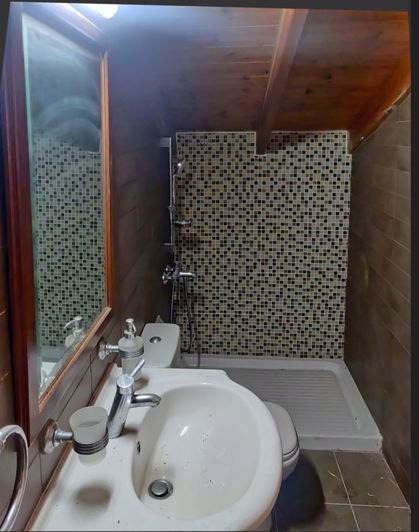 Image No.15-7 Bed Villa for sale