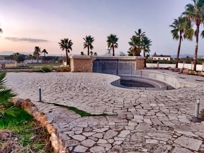 Image No.24-7 Bed Villa for sale