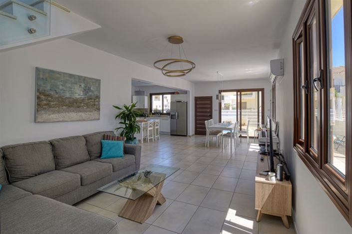 Image No.8-4 Bed Villa for sale