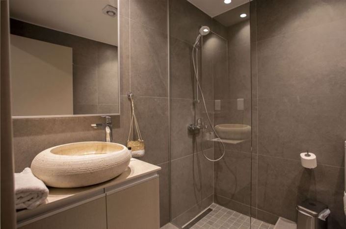 Image No.12-5 Bed Villa for sale