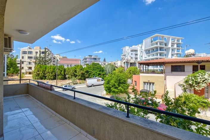 Image No.19-3 Bed Apartment for sale