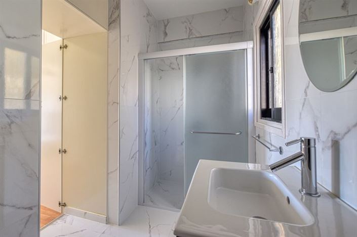 Image No.19-3 Bed Apartment for sale