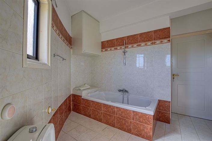 Image No.24-3 Bed Apartment for sale