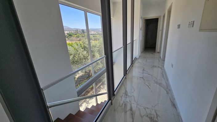 Image No.20-3 Bed Villa for sale