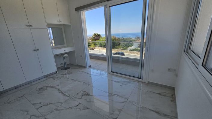 Image No.23-3 Bed Villa for sale