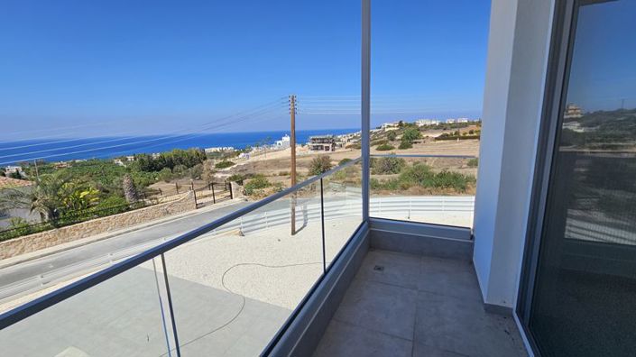 Image No.27-3 Bed Villa for sale