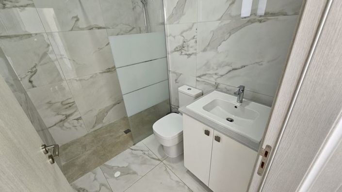 Image No.38-3 Bed Villa for sale