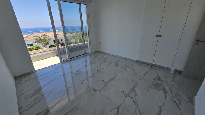 Image No.40-3 Bed Villa for sale