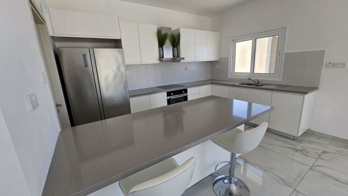 Image No.9-3 Bed Villa for sale