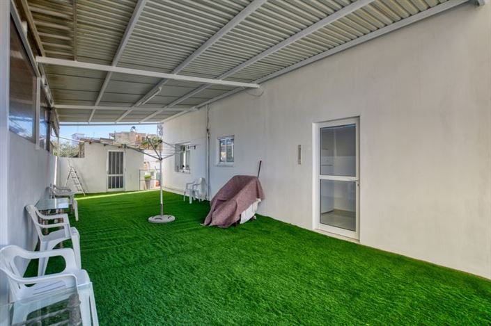 Image No.18-2 Bed Bungalow for sale