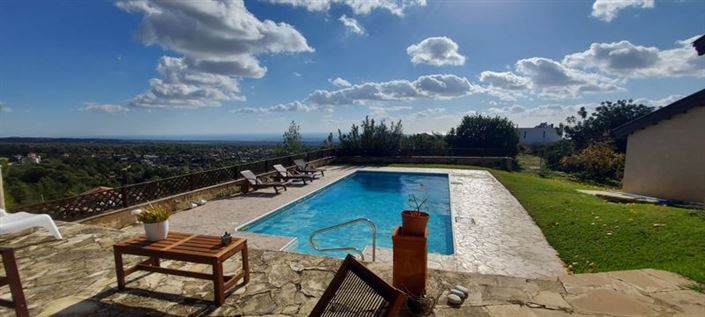 Image No.2-6 Bed Villa for sale