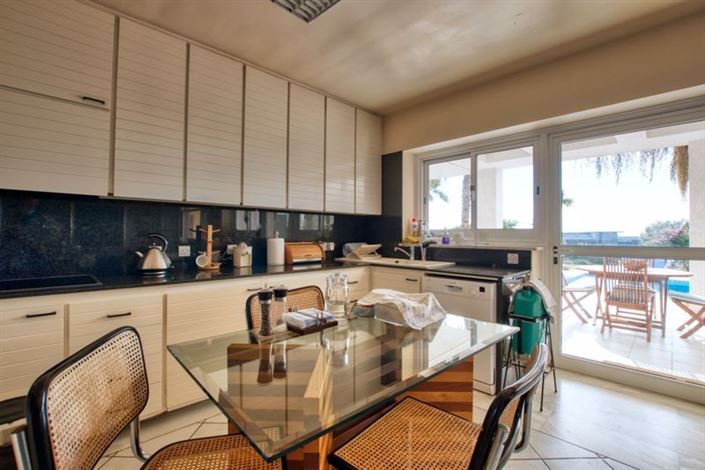 Image No.15-3 Bed Villa for sale