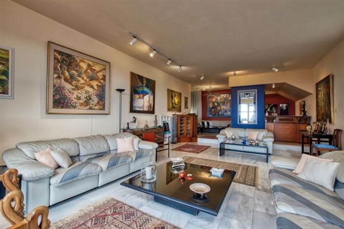 Image No.9-3 Bed Villa for sale