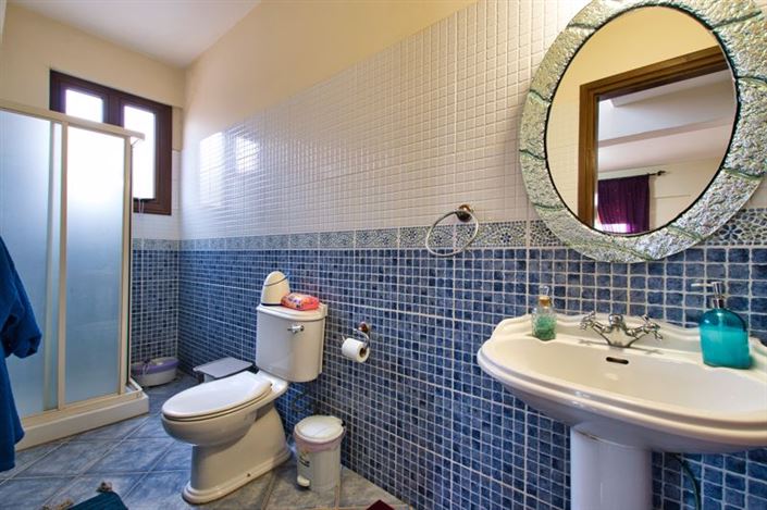 Image No.12-4 Bed Villa for sale