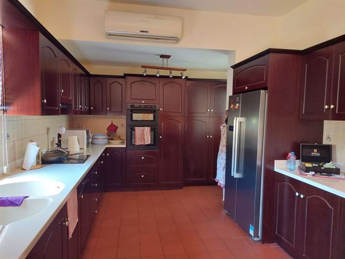 Image No.4-4 Bed Villa for sale