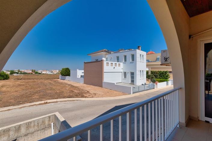 Image No.12-4 Bed Villa for sale