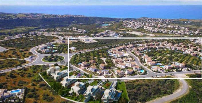 Image No.6-2 Bed Villa for sale