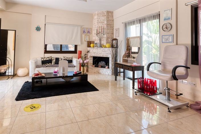 Image No.4-3 Bed Villa for sale