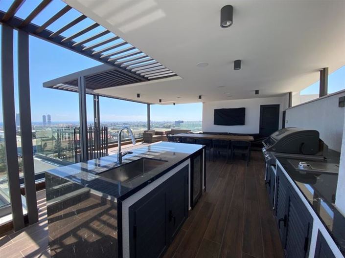 Image No.14-3 Bed Apartment for sale