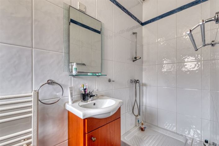 Image No.15-4 Bed Bungalow for sale