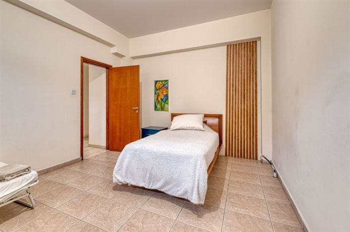 Image No.27-4 Bed Bungalow for sale